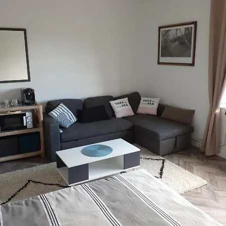 Apartment Studio A *