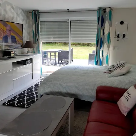 Studio A Apartment *